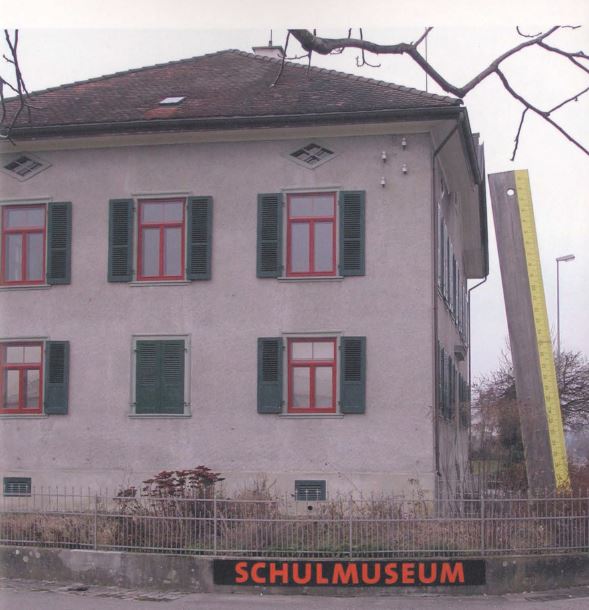 Im Museum - Sammeln will überlegt sein (2003)
